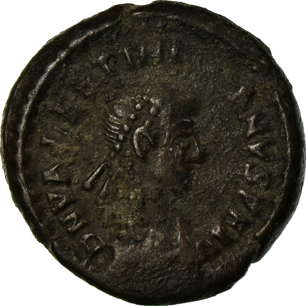 Coin, Valentinian II, Nummus, 384-387, Siscia, EF(40-45), Copper, RIC:39