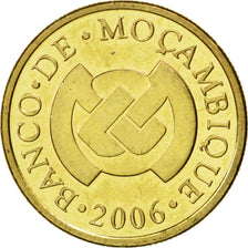 Coin, Mozambique, 20 Centavos, 2006, MS(63), Brass plated steel, KM:135