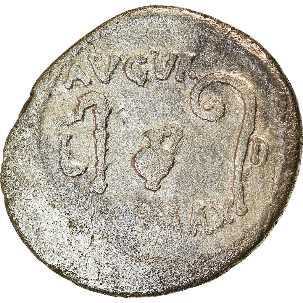 Moneta, Julius Caesar, Denarius, 46 BC, Uncertain Mint, VF(20-25), Srebro