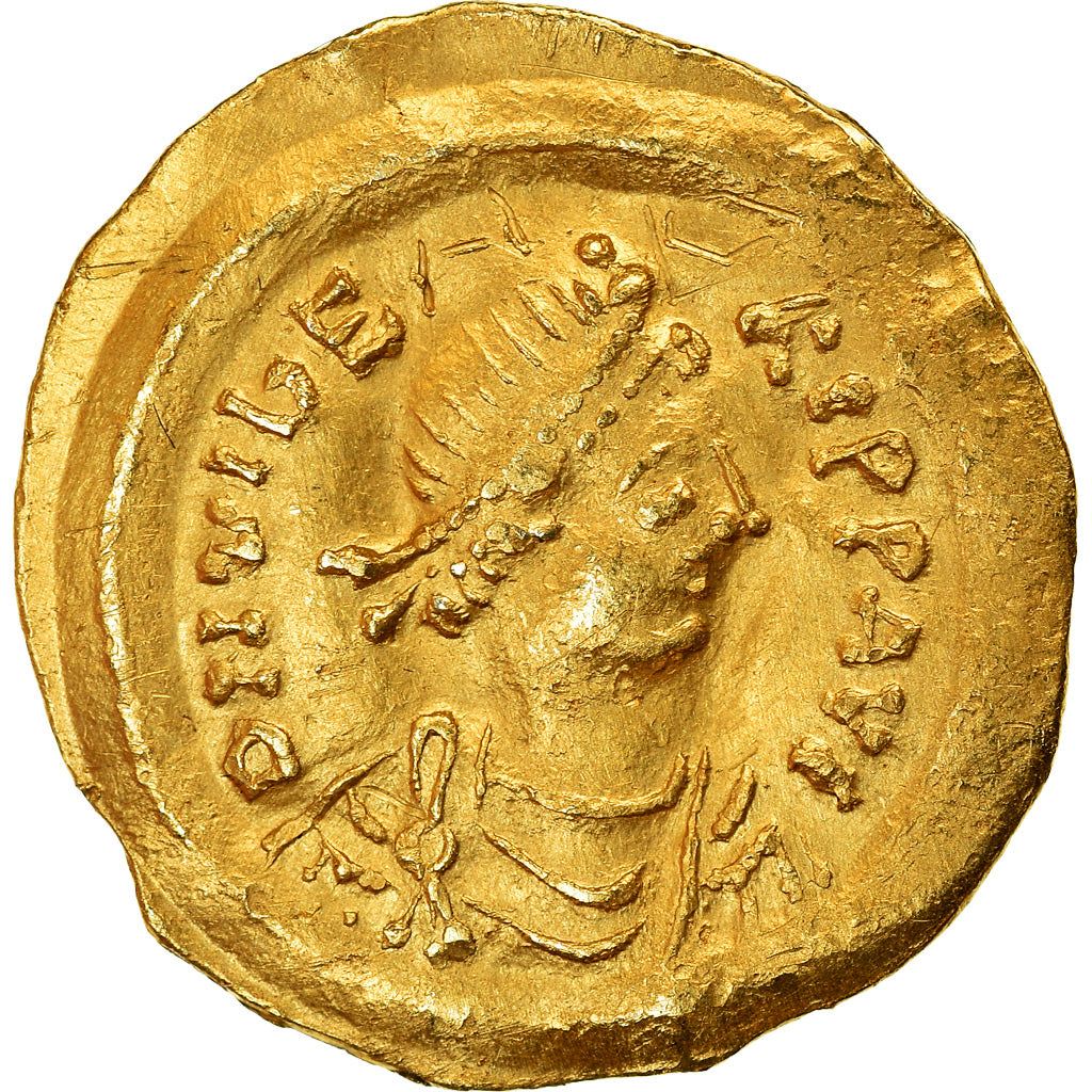 Coin, Maurice Tiberius, Tremissis, 583-602, Constantinople, AU(50-53), Gold
