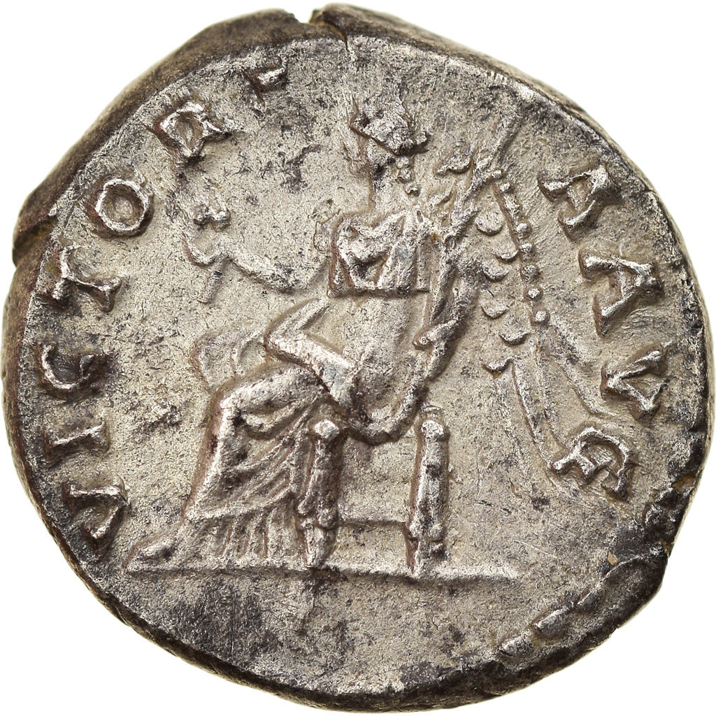 Coin, Hadrian, Denarius, 136, Rome, AU(55-58), Silver, RIC:2242