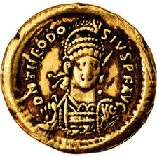 Coin, Theodosius II, Solidus, Constantinople, VF(30-35), Gold, RIC:257