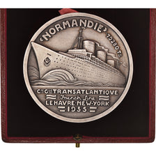 Delamarre  R.  : Compagnie Générale Transatlantique, Paquebot Champlain Dans Sa Boite 1932 Paris 1704147
